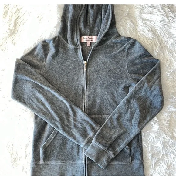 Juicy couture terry zip top with jewels in  “Juicy Loves Beijing” on the back - Picture 2 of 4